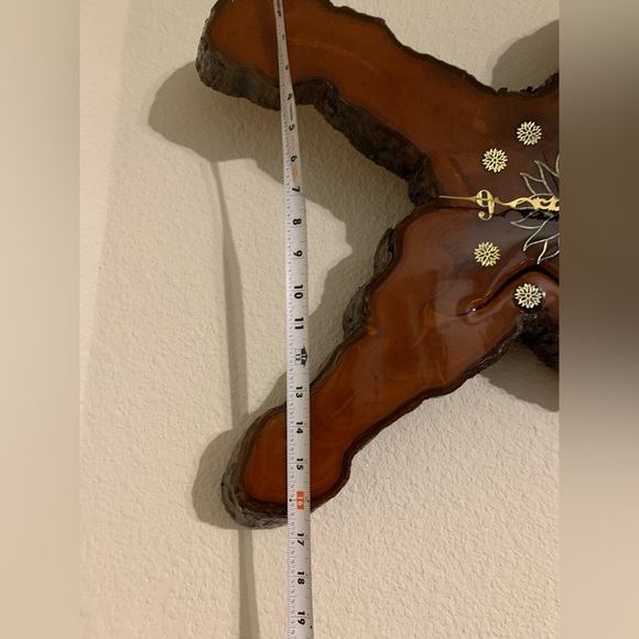 Retro Vintage Burl Wood Live Edge Wall Clock MCM Boho Cabin Lacquered Slab - Picture 9 of 12